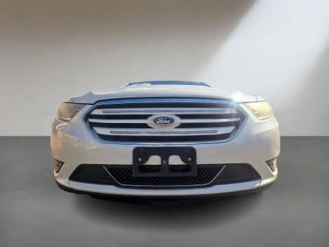 2014 Ford Taurus Limited