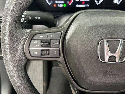 2025 Honda HR-V LX