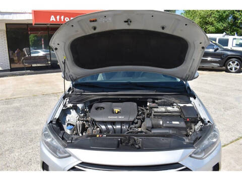 2018 Hyundai Elantra