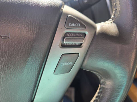 2013 Nissan Armada Platinum