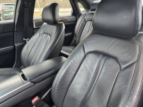 2018 Lincoln MKZ Select