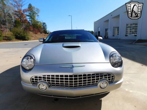 2005 Ford Thunderbird Deluxe