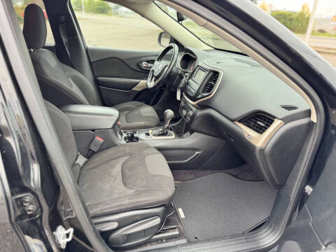 2017 Jeep Cherokee Latitude