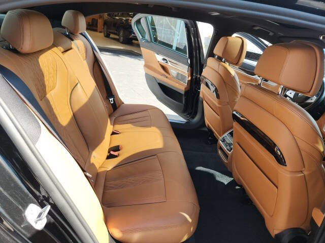 2022 BMW 7 Series 740i xDrive