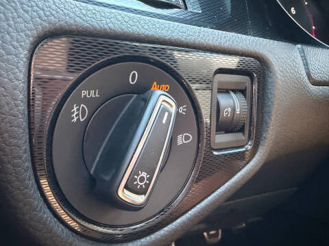 2015 Volkswagen Golf GTI SE