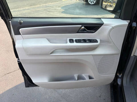 2009 Volkswagen Routan