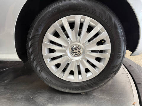 2012 Volkswagen Golf 2.5L PZEV