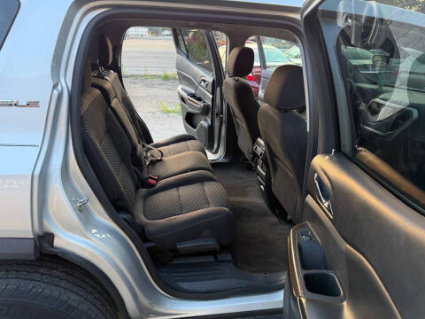 2017 GMC Acadia SLE-1