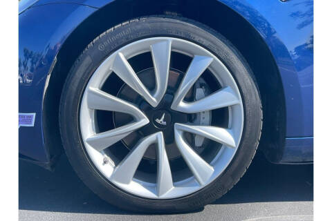 2018 Tesla Model 3 Mid Range