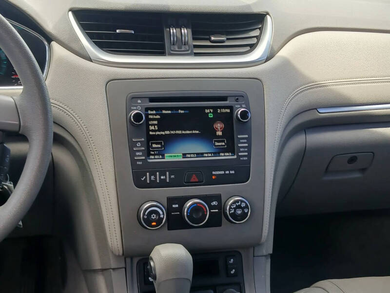 2016 Chevrolet Traverse LS