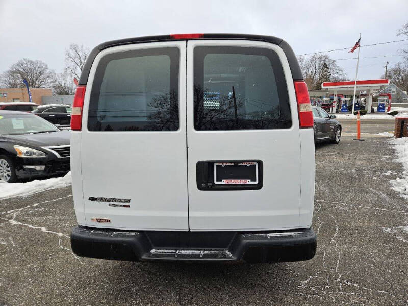 2013 Chevrolet Express 1500