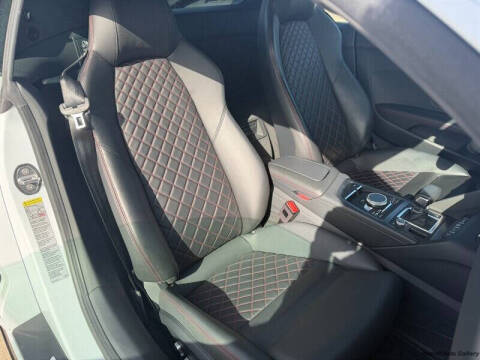 2023 Audi R8 5.2 V10 performance