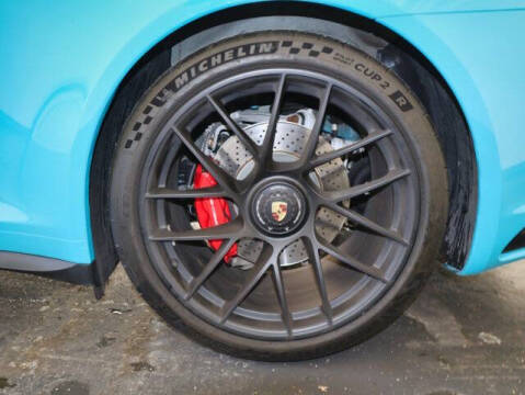 2019 Porsche 911 Carrera GTS