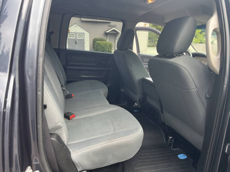 2016 RAM 1500 Express