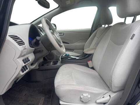 2012 Nissan LEAF SV