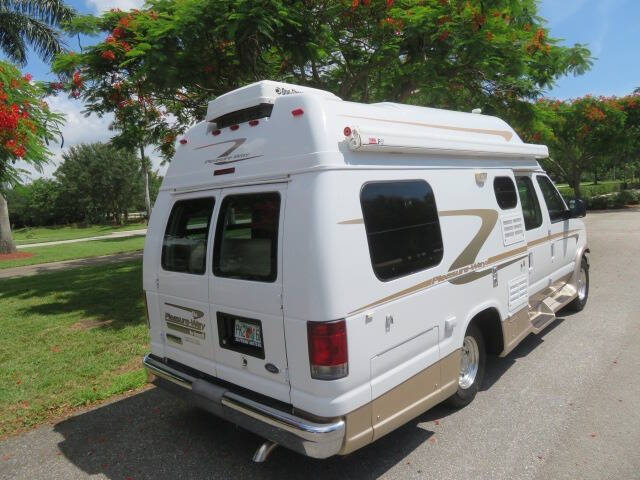 2006 Ford E-Series E-350 SD