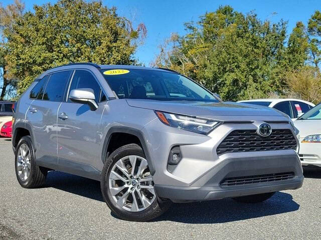 2022 Toyota RAV4 XLE Premium
