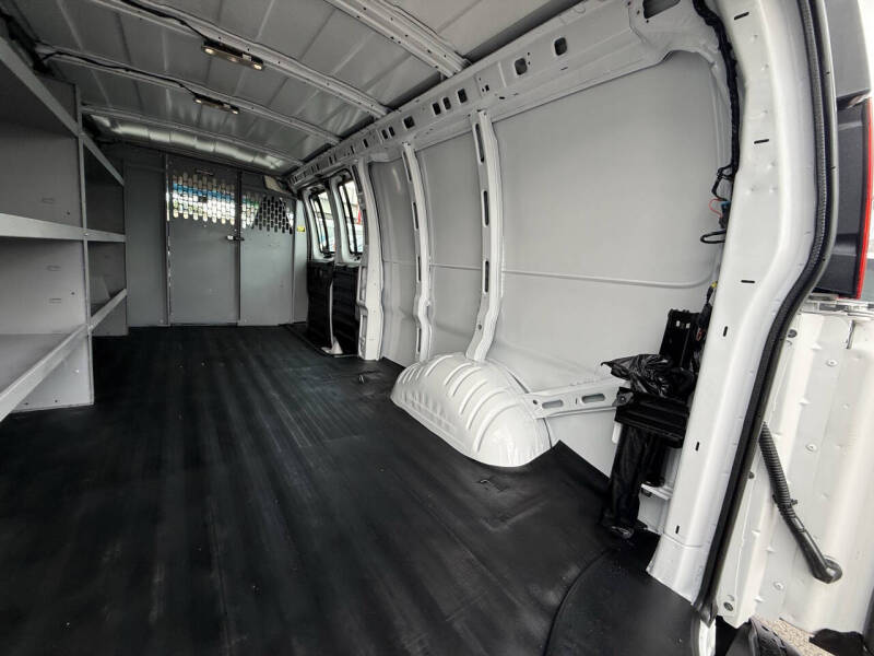 2019 Chevrolet Express 3500