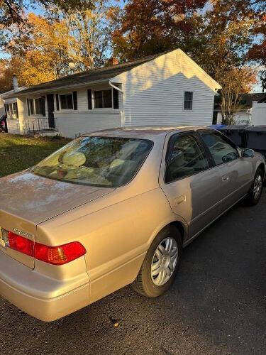 2000 Toyota Camry