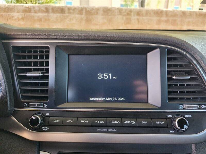 2018 Hyundai Elantra