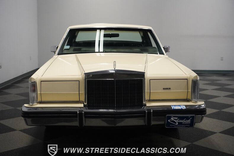 1982 Lincoln Mark VI