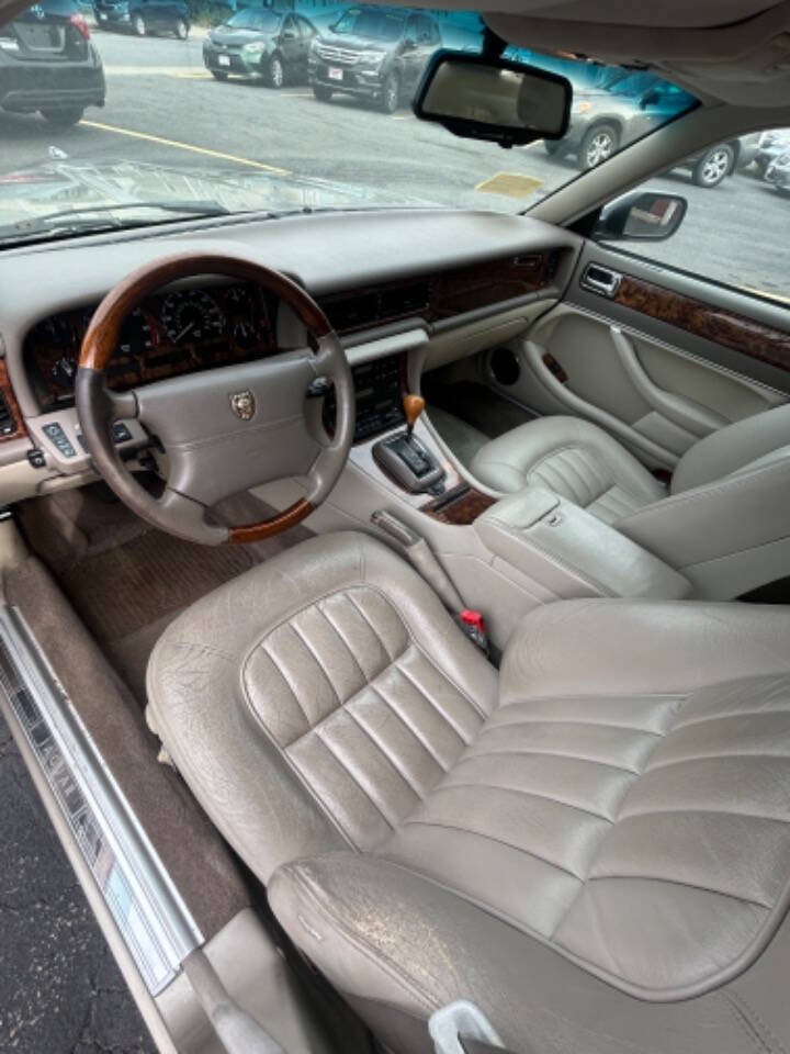 1996 Jaguar XJ-Series for sale at STATION 7 MOTORS in New Bedford, MA