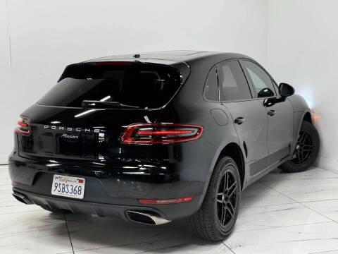 2018 Porsche Macan