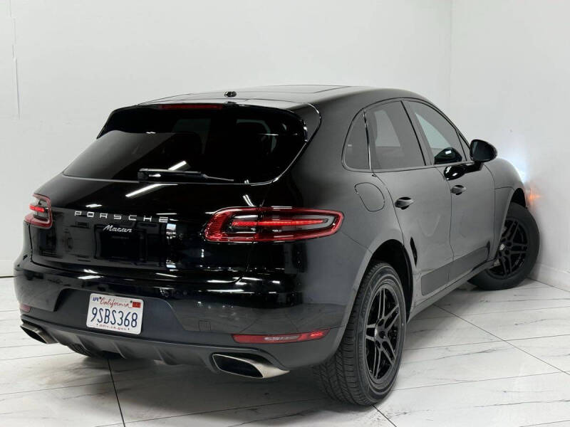 2018 Porsche Macan