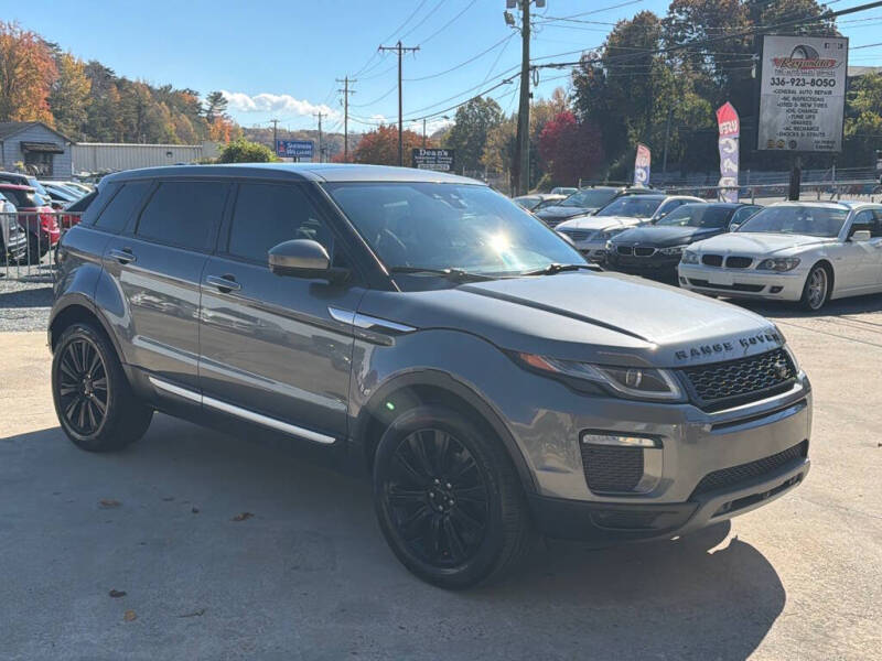 2017 Land Rover Range Rover Evoque HSE's photo