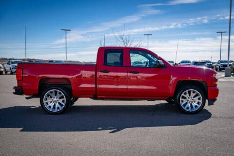 2018 Chevrolet Silverado 1500 Custom