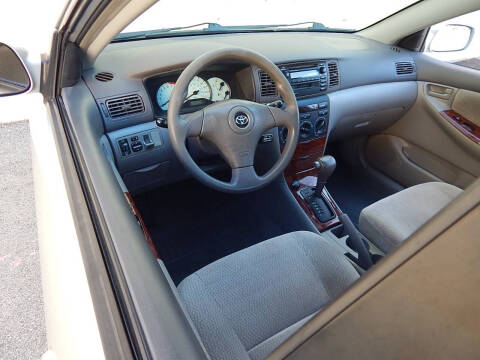 2004 Toyota Corolla LE