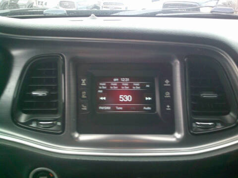 2016 Dodge Challenger SXT