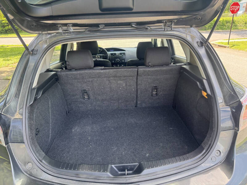 2012 Mazda MAZDA3 i Touring