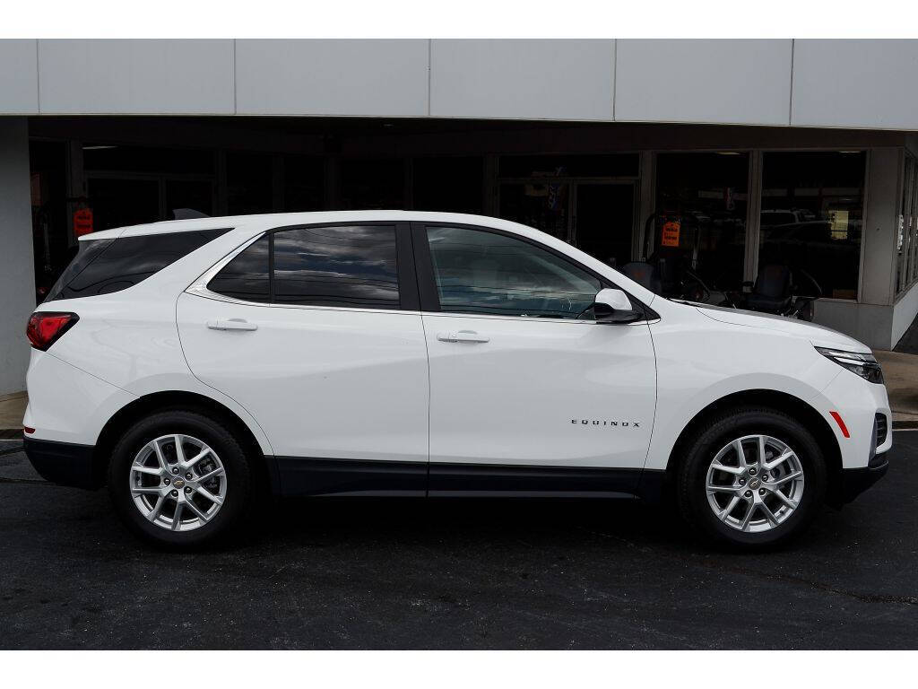 2023 Chevrolet Equinox for sale at EARL DUFF PRE-OWNED CENTER in Harriman, TN