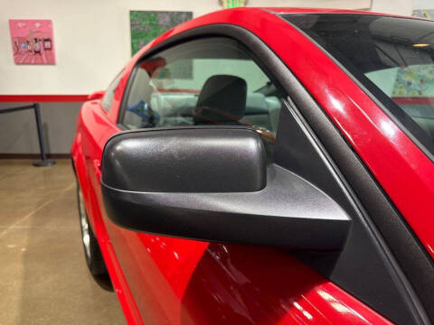 2005 Ford Mustang GT Premium