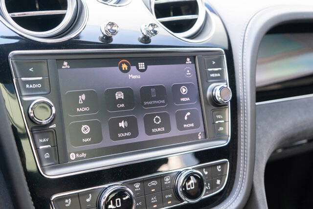2020 Bentley Bentayga 18