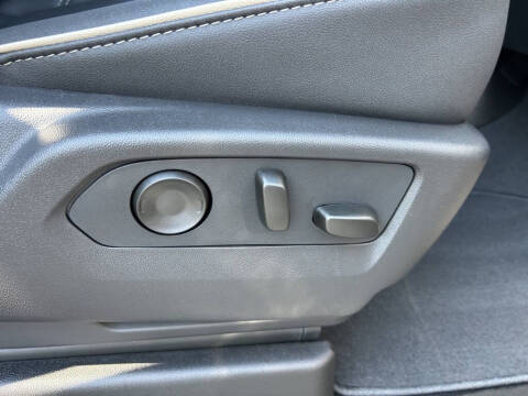 2025 GMC Yukon XL Elevation