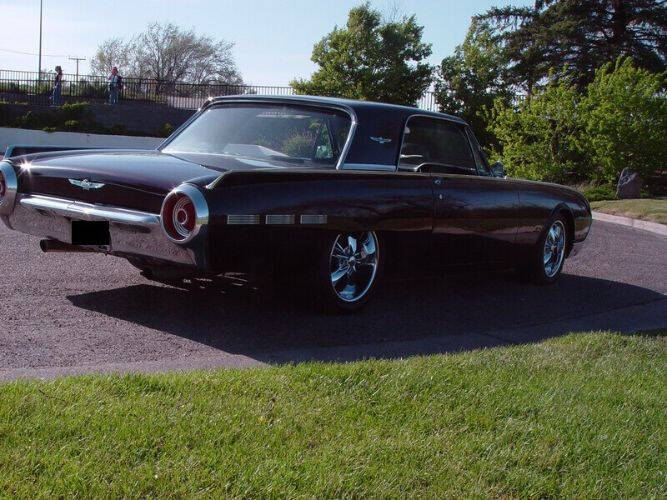 1962 Ford Thunderbird
