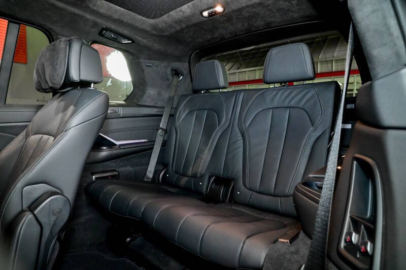 2022 BMW X7 xDrive40i