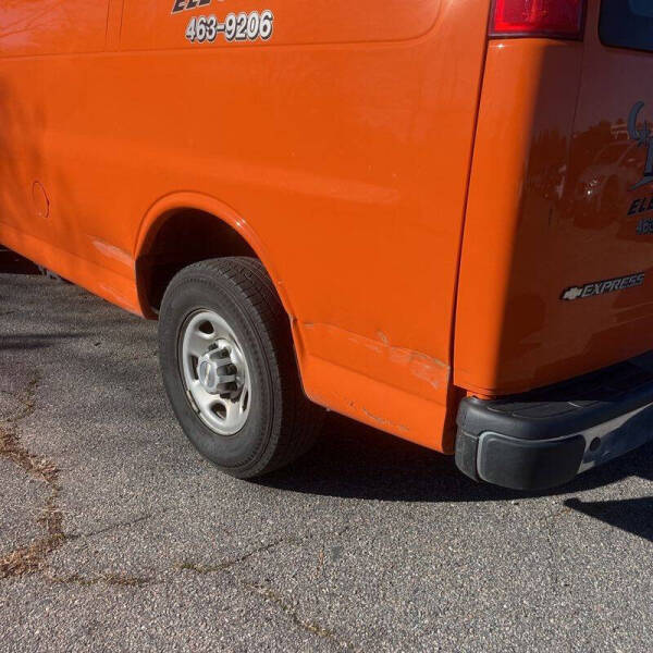 2020 Chevrolet Express 2500