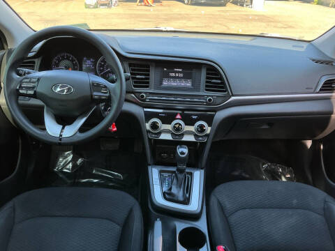 2019 Hyundai Elantra