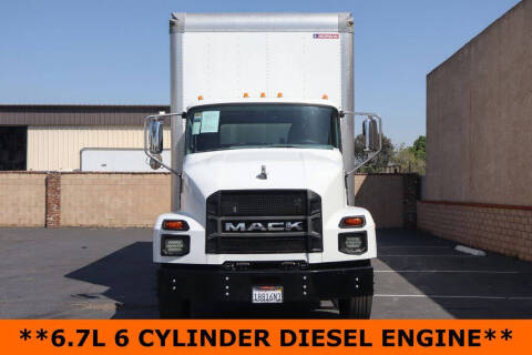 2022 Mack MD6