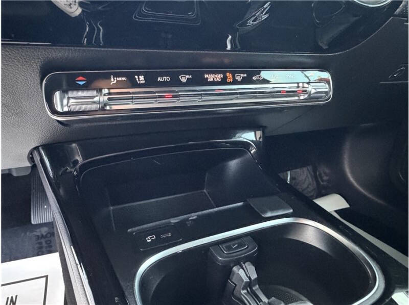 2019 Mercedes-Benz A-Class A 220