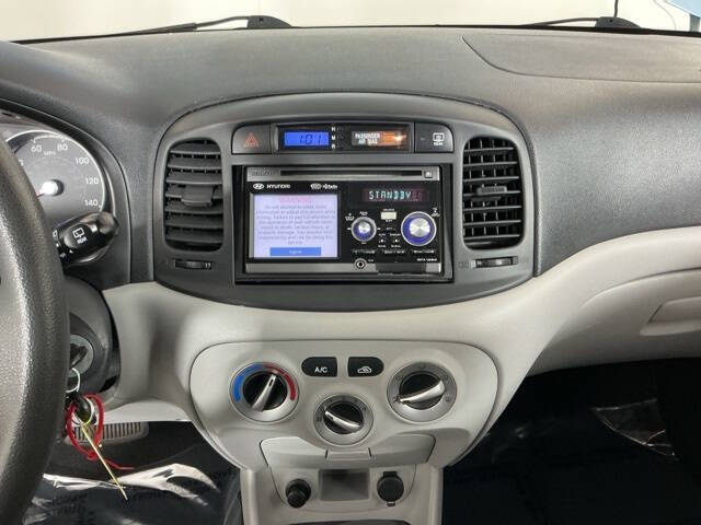 2010 Hyundai Accent GS