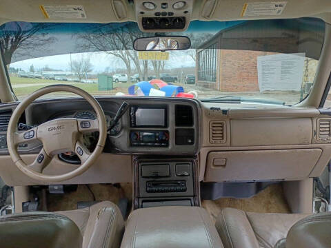 2003 GMC Yukon Denali