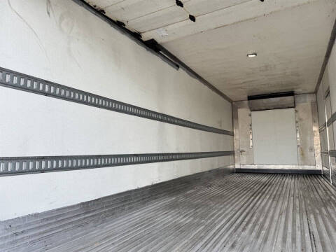 2016 Freightliner M2 106