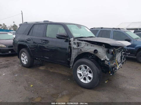 2024 Toyota 4Runner SR5