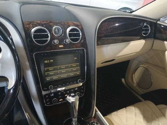 2018 Bentley Flying Spur 29