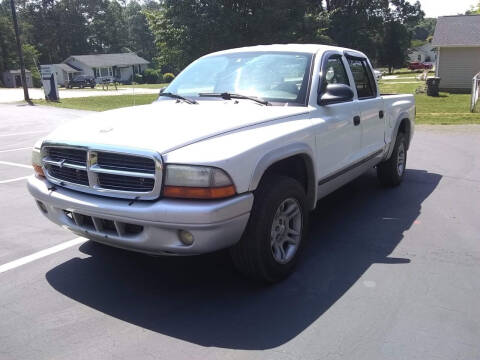 2004 Dodge Dakota for sale at Happy Days Auto Sales in Piedmont SC