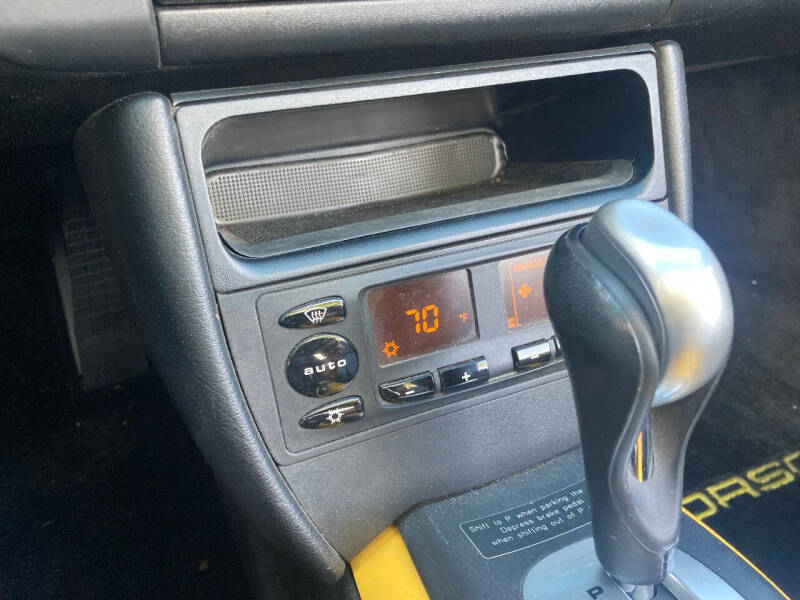 2001 Porsche 911 Carrera